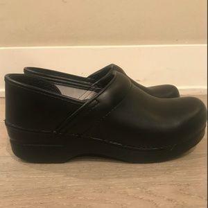 Dansko Professional Leather Clogs EU Size 39